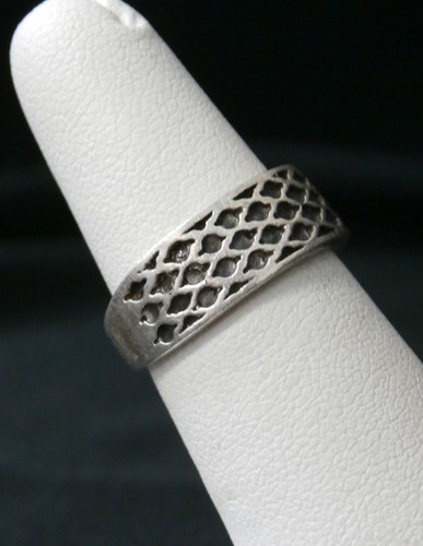 Neat Vintage Sterling Silver Dainty Moroccan Style Ring. Make Offer! #166 - Picture 3 of 7