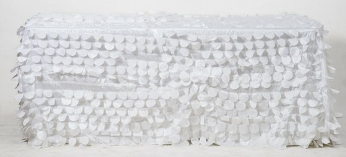 Taffeta Petal Tablecloths 132" Round and rectangle White, Blush Pink & Champagne - Picture 4 of 9