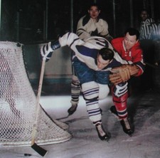 PRINT HOCKEY PICTURE TORONTO MAPLE LEAFS BERT OLMSTEAD vs CANADIENS DOUG HARVEY