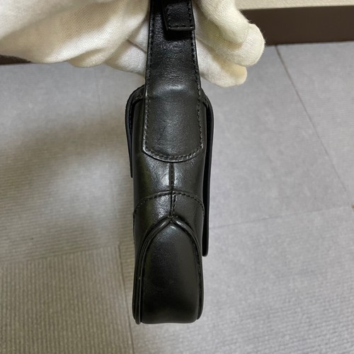 Gucci Jackie Hobo One Shoulder Bag with GG Lining in Black Leather - Picture 5 of 20