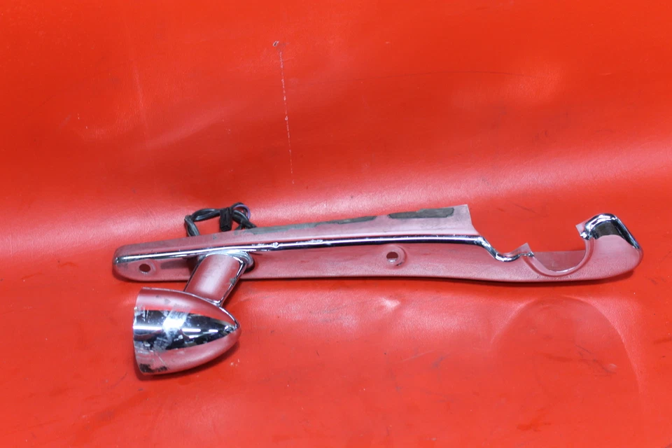 2005 HARLEY-DAVIDSON SPORTSTER XL 883 LOW XL883 XL883L REAR LEFT TURN SIGNAL - Image 3 of 4