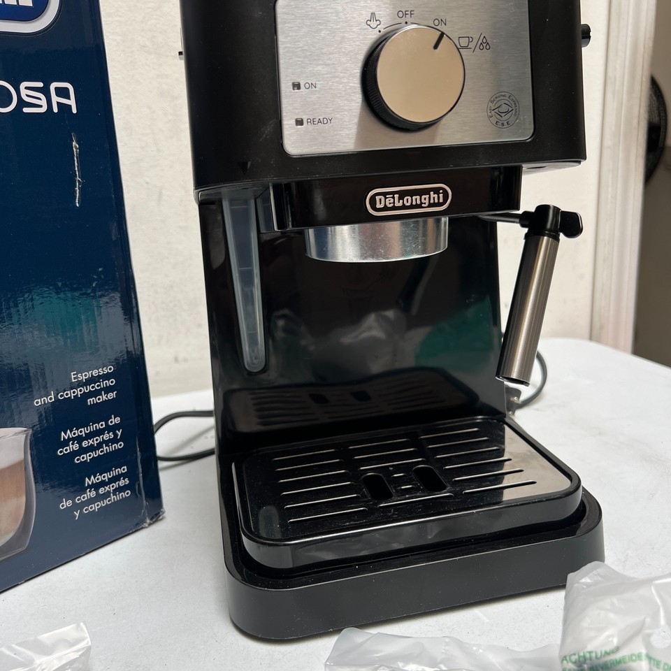 De'Longhi Stilosa 15 Bar Pump Espresso Machine Black and Stainless