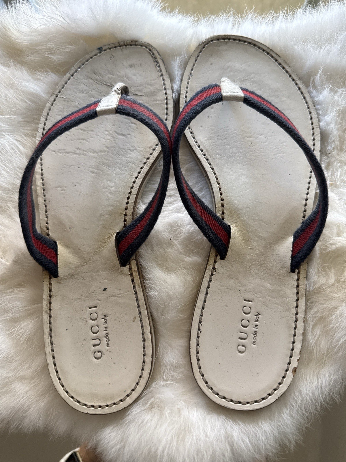 Gucci Leather Flip Flop Sandals – Red & Navy Web Strap – Made in Italy