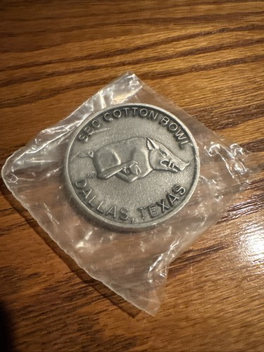 66th Annual SBC Cotton Bowl 1/1/2002 Oklahoma Sooners & Arkansas Razorbacks Coin