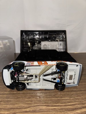 Dale Earnhardt Jr #83 Navy Junior Division 2008 – 1:24 Elite – Action RCCA – Neuf
