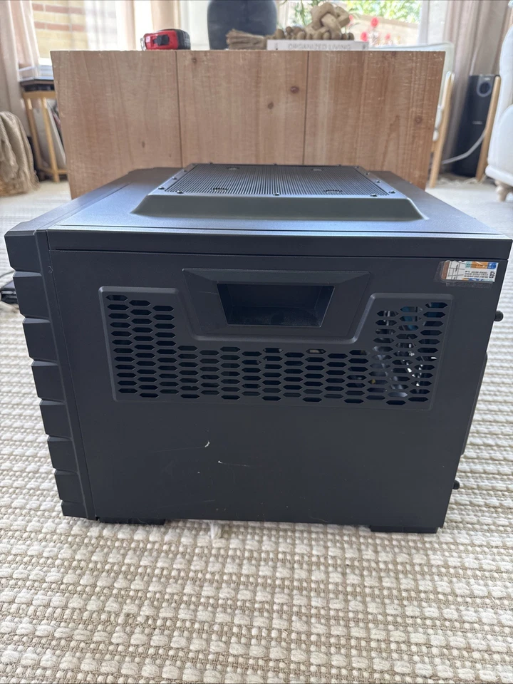 Cooler Master HAF XB ATX PC Case High Air Flow - W/ Corsair Fans And 2 Cd Writer - Image 2 of 4