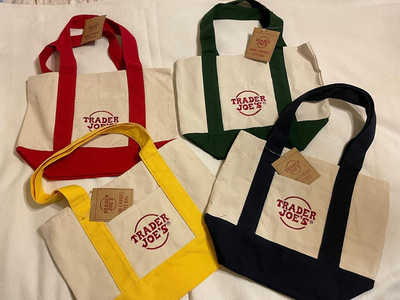 NWT! Set of 4: Trader Joe's Limited Edition Canvas Mini-Tote Bags!