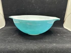 Vintage Pyrex Cinderella Style Mixing Bowl #444 4qt Solid Turquoise
