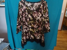 Simply Vera Vera Wang Shirt Womens 2X Black Purple Green Floral Sheer Tunic Top