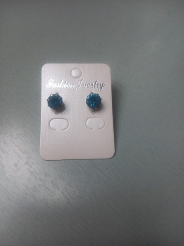 Boucles D'oreilles Clou Turquoise – Métal Argenté, 1 Pierre Cristal, Neuf Avec étiquettes