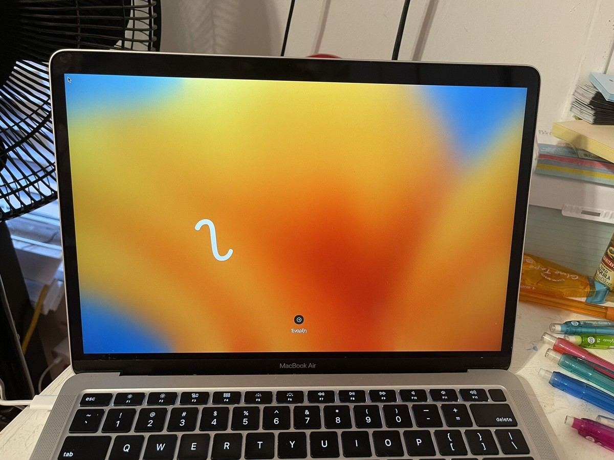 ゆりMacBook Air M1 Apple MacBook Air M1 13.3