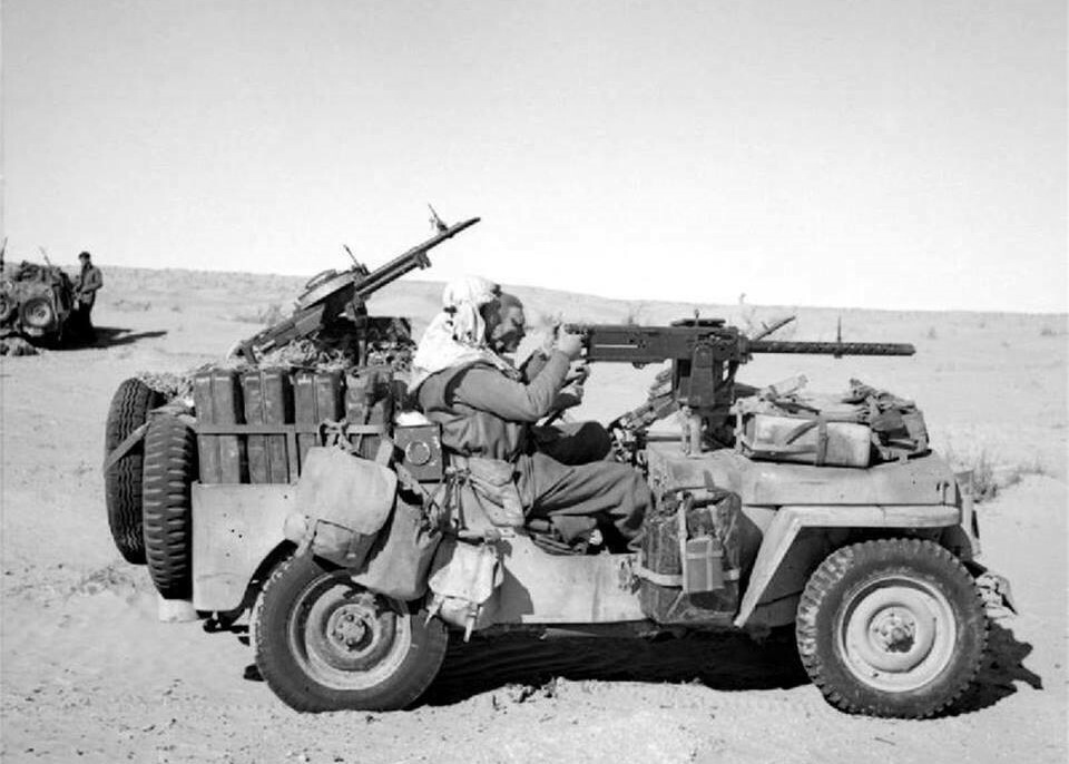 ミリタリー Desert Scorpion Helicopter & Desert Jeep British SAS Desert Patrol Jeep North Africa #102 WW2 WWII