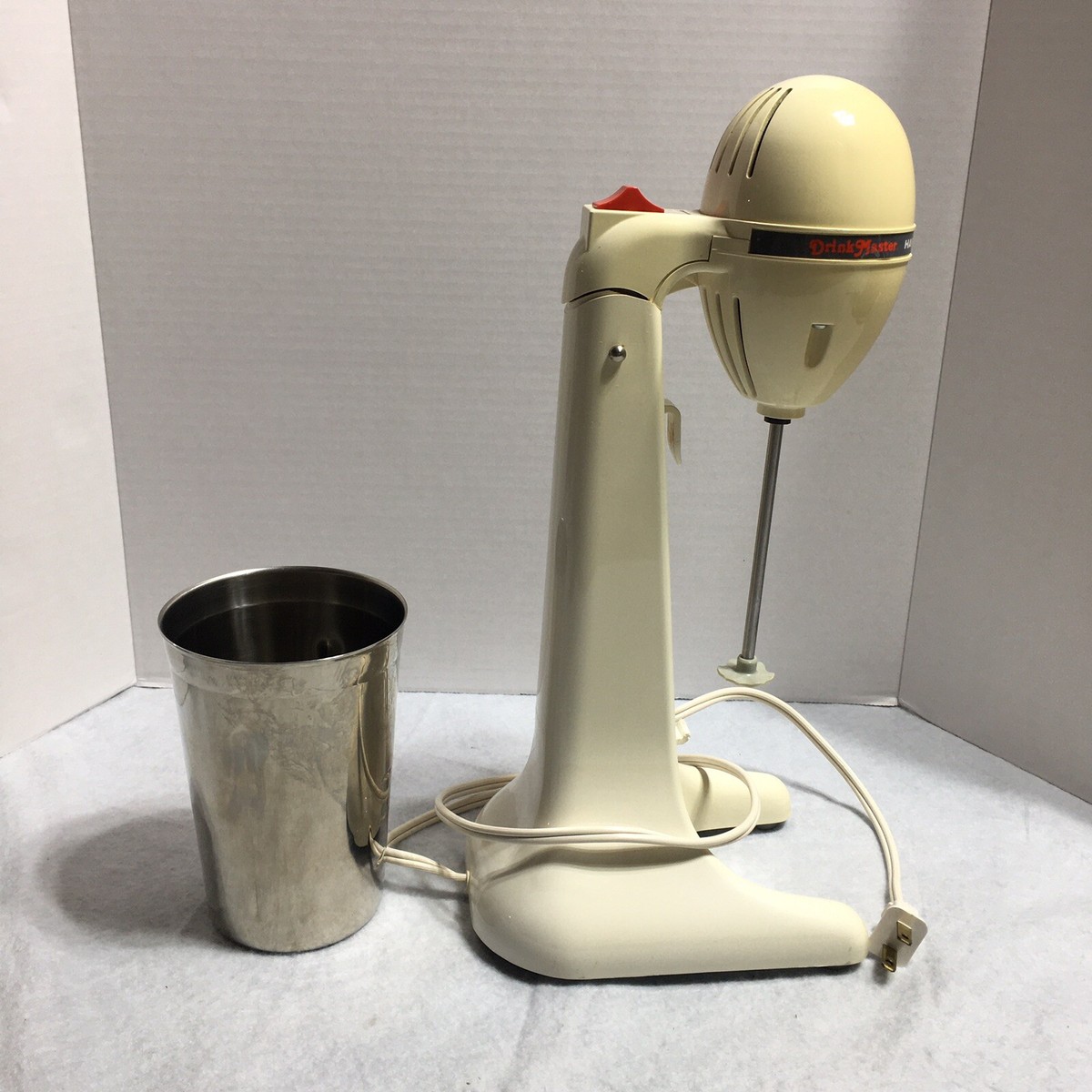 ビンテージハミルトンビーチScovill モデル　業務用ミルクシェイカー Hamilton Beach Scovill Drink Master Vintage Milkshake Mixer Maker