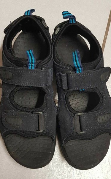 ecco sandals size 36