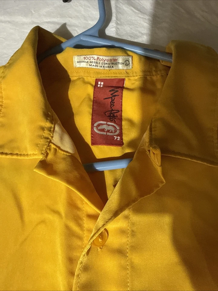 Vintage Y2K Ecko Yellow Tank Print Short Sleeve Button-Up Shirt Size L - Image 2 of 4