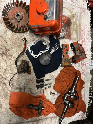 #ad #ad Resellers Small Parts Lot Of 3hp Briggs And Stratton 3hp Horizontal Shaft $100.00