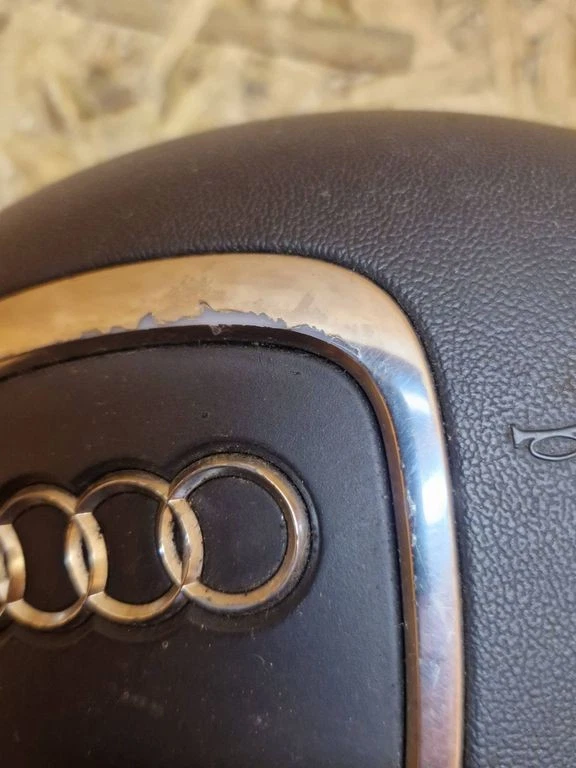 Audi Q7 4L 2012 Other Interior Part 4L0880201Q JOT22372 - Imagem 2 de 4
