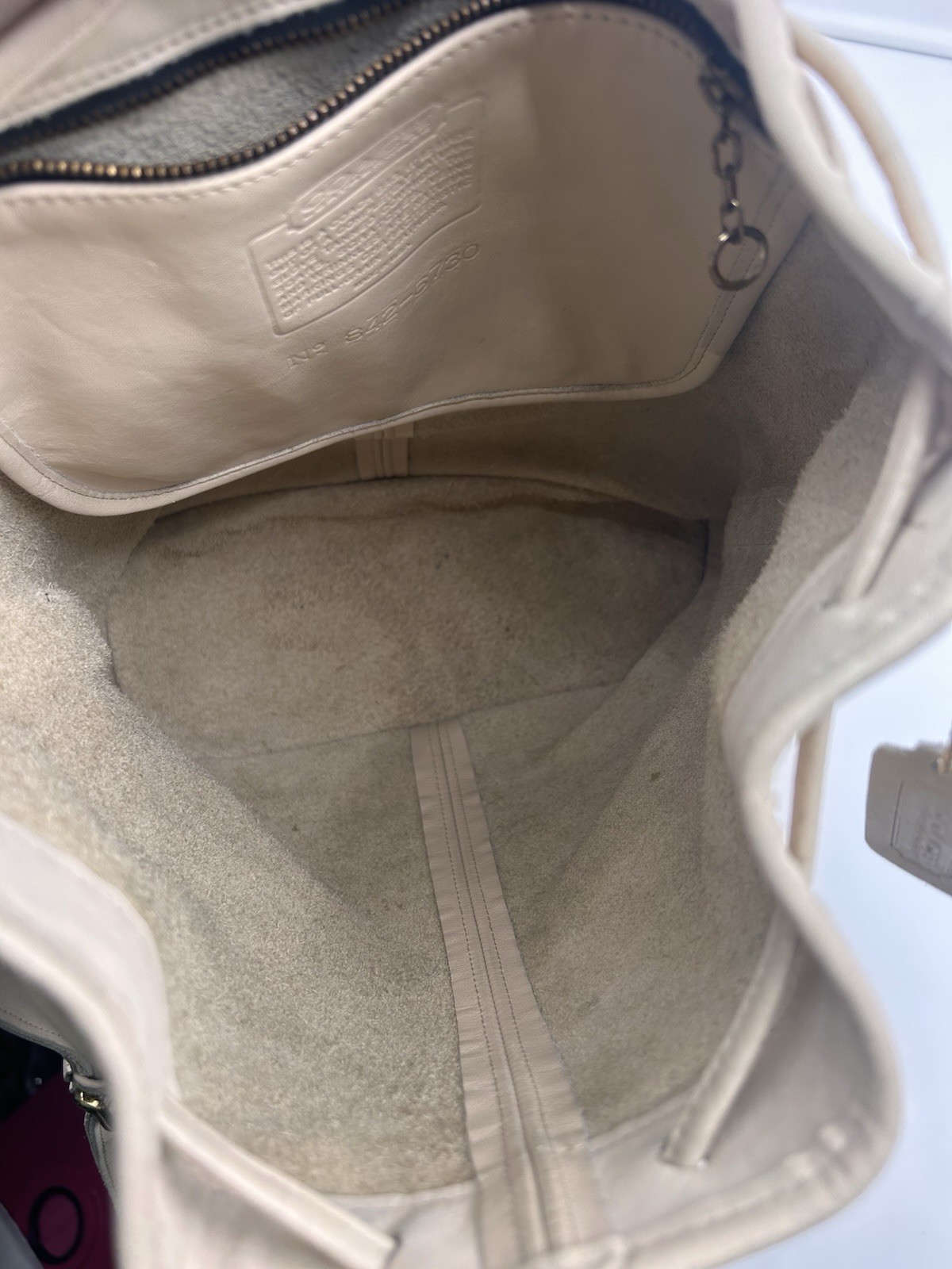 Authentic COACH VINTAGE DRAWSTRING BONE LEATHER S… - image 10