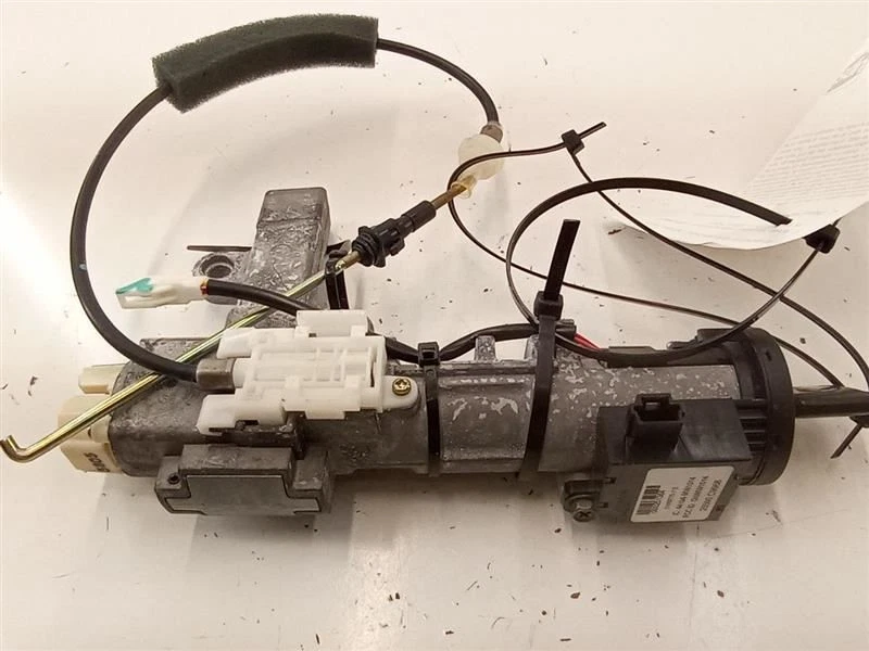 2006-2012 Kia Sedona Ignition Siwtch w/ Key OEM Tested  - Image 4 of 4