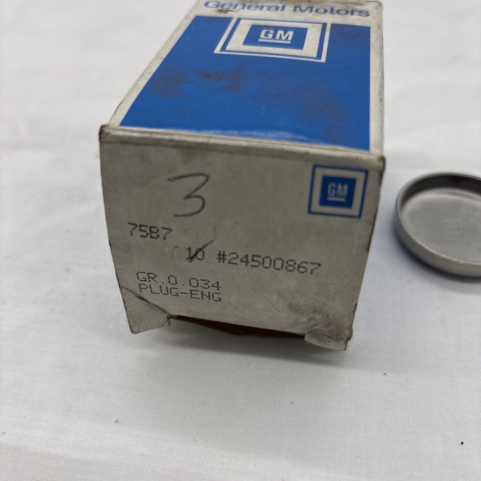 GM GENERAL MOTORS OEM ENGINE PLUG PART NO 24500867 SOLD INDIVIDUALLY - GENUINE image 5
