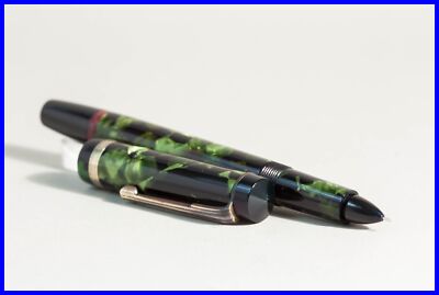 ROTRING Grün marmorierter TINTENKULI 1950er Stylo TIKU Ink Pen