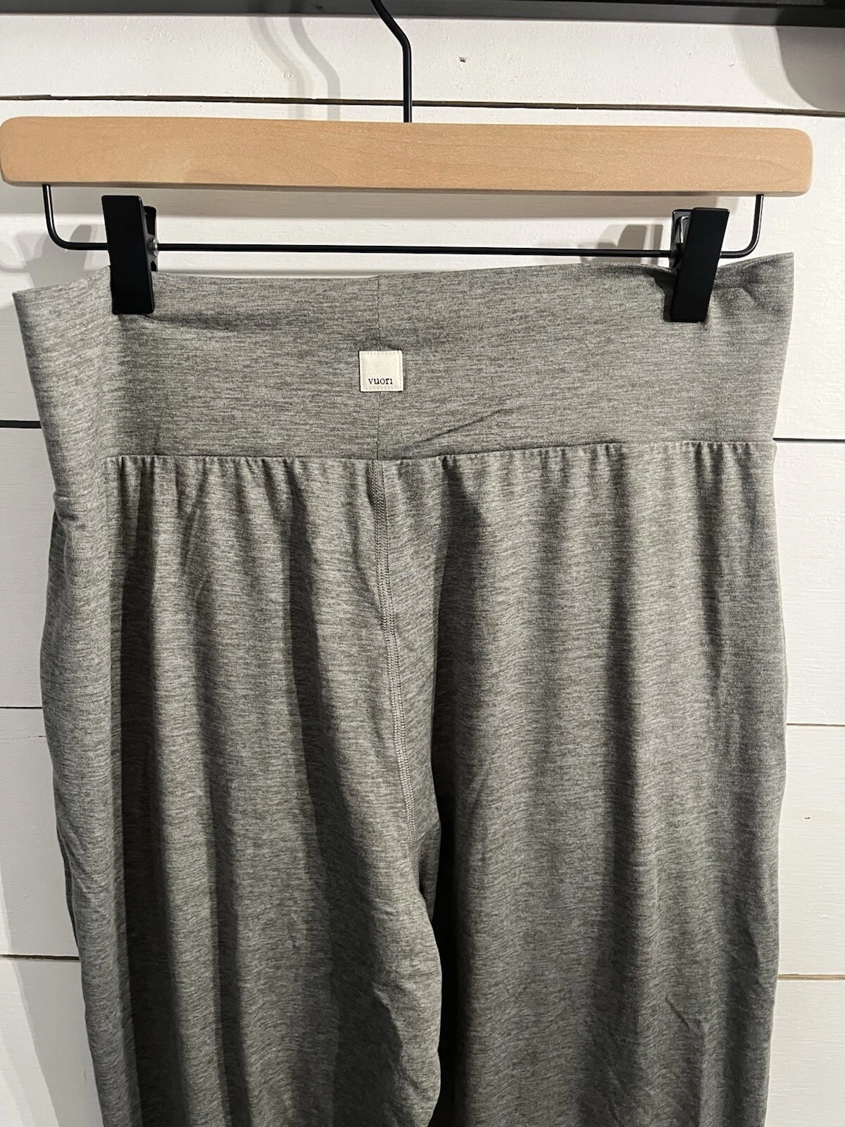vuori lux at ease harem tapered heather activewear pants