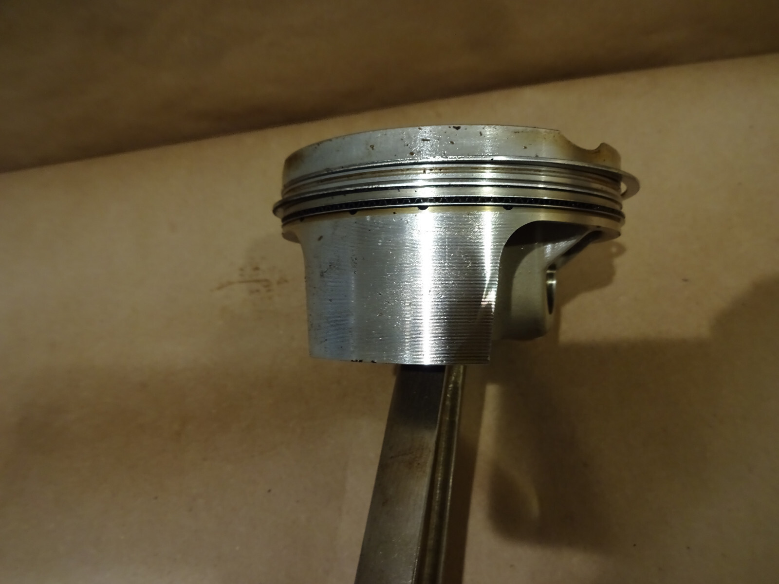 Maserati 4200, Quattroporte-RH Engine Piston & Con Rod Cyl# 2 -P/N 198410-192402
