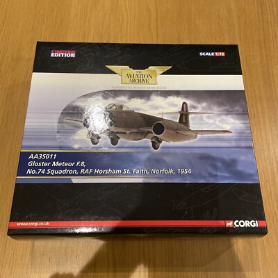 Ltd Edn Corgi AA35011 Gloster Meteor F.8 No 74 Sqn RAF Horsham Norfolk 1954