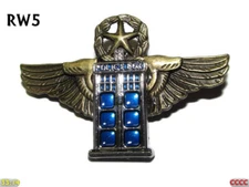 steampunk brooch badge pin tardis police box Doctor Who time lord traveller #RW5