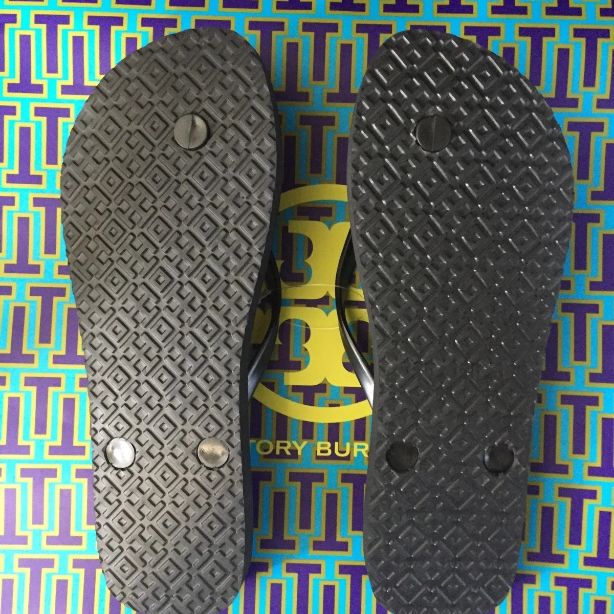 L K NWT Size 10 Tory Burch Thin Strap Flip Flops Black Flats