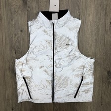 Nike Swift Running Vest Size Large Womens Vast Grey Therma Fit ADV Reflective