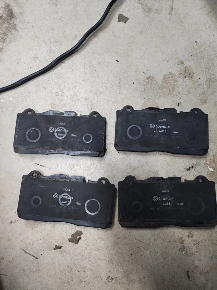 McLaren 570S/ 12C/650S 原始设备制造商布雷博前刹车片适用于碳陶瓷 — 第 2/4 张图片