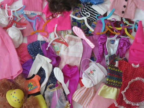 VINTAGE LOT BARBIE SIZE DOLL CLOTHES SWIMSUIT APRON HAT VEIL ACCESSORIES