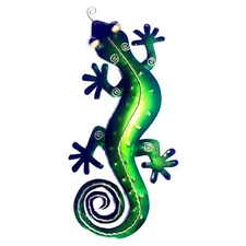 D-Art Collection Tin Metal and Iron Medium Gecko Wall Decor in Green