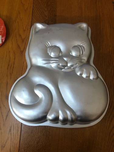 VINTAGE 1979 WILTON KITTEN CAKE PAN W/BAKING/DECORATING INSTRUCTIONS #2105-2479 - Picture 5 of 8