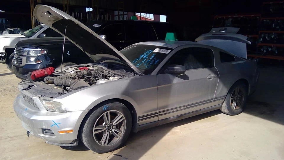 Rear Drive Shaft 4.0L Automatic Transmission Fits 05-10 MUSTANG 5218031 - Image 2 of 4