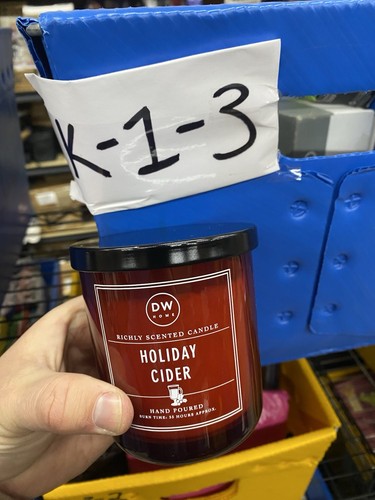 new DW Home Holiday Cider Hand Poured Richly Scented Candle 3.8 oz 108 g 24238 - Picture 4 of 4