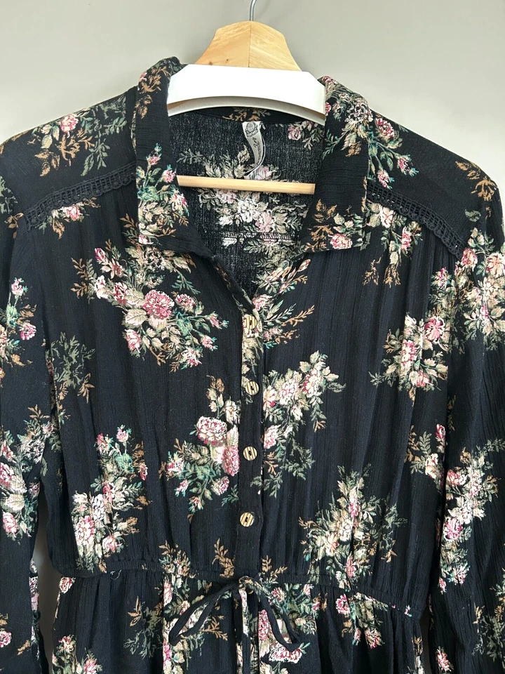 Camisero American Rag Junior's Negro Estampado Manga Redonda Talla Mediana | Informal Foto 4 de 4