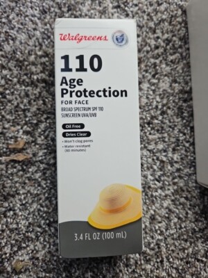 WALGREENS SPF 110 Oil Free Age Protection Sunscreen UVA for Face Exp 11/24