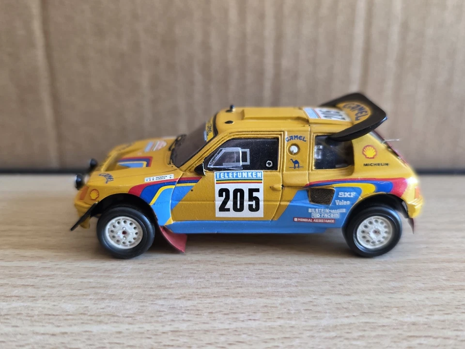 1/43 Provence Moulage - Kit Monté - Peugeot 205 Turbo 16 - Paris Dakar 1987 - Photo 3/4