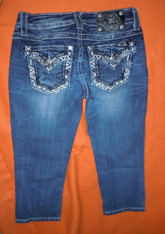 Women's Miss Me  Size 26 carpis JP6350P2 Jeans Denim embroidering accents