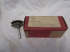 AR88 AVC NOISE LIMITER SWITCH M-253099 WITH NUT AND LOCKWASHER NEW OLD STOCK L2