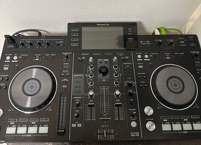Pioneer XDJ-RX Professional Digital All-In-One DJ Controller