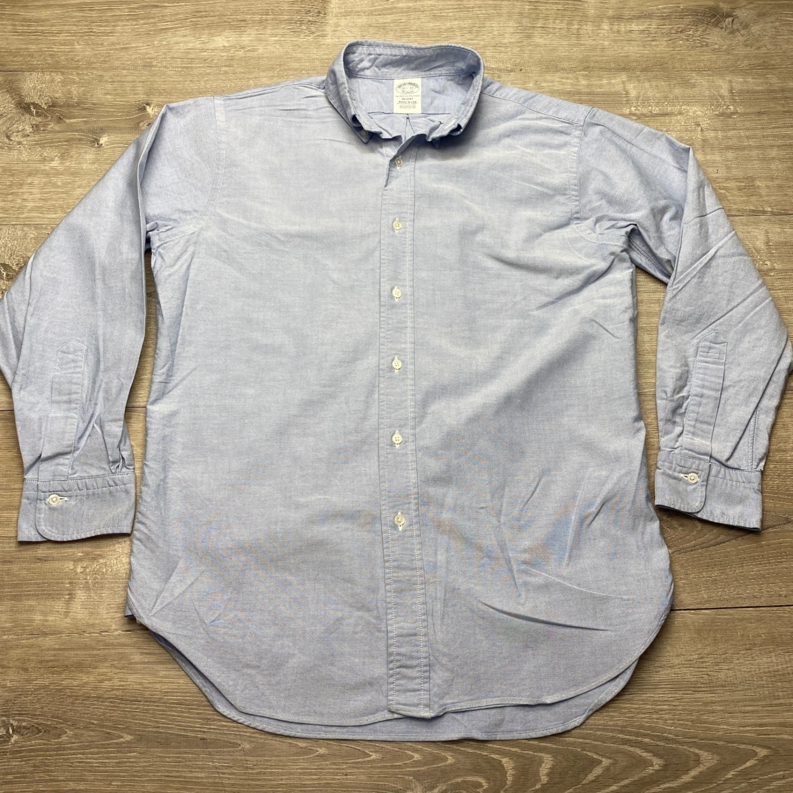 Brooks Brothers Shirt Regent Mens 15.5 32 Blue Supima Cotton Oxford Made in USA
Opens in a new windo