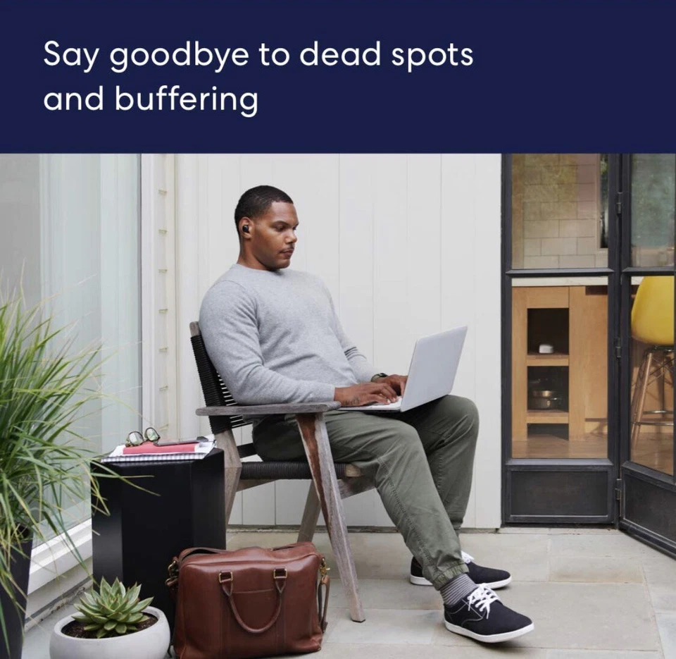 EERO 6 Dual-Band Mesh Wi-Fi 6 System 2 pack (1 Router & 1 Extender) - Image 4 of 4