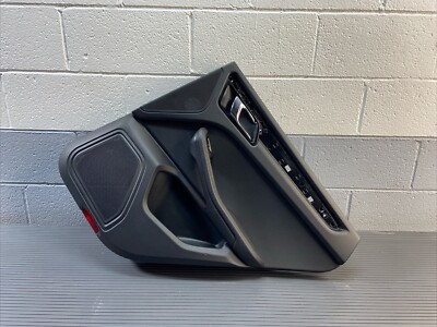 2015-2018 Porsche Macan S Rear Right Door Card Panel Black OEM *NOTE*