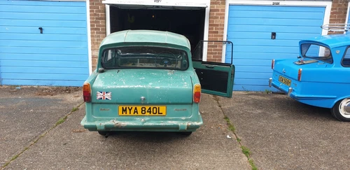 Reliant Regal - Picture 2 of 13