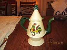 Vintage Metlox Poppytrail Red Rooster Coffee Pot