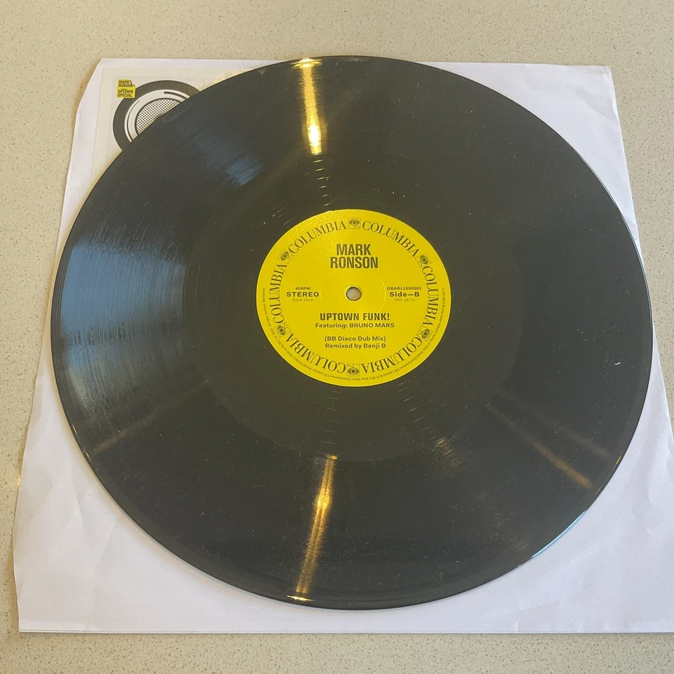 Mark Ronson Feat Bruno Mars Uptown Funk! 12" 2015 GBARL1500001 Columbia Pop Soul Foto 2 de 4
