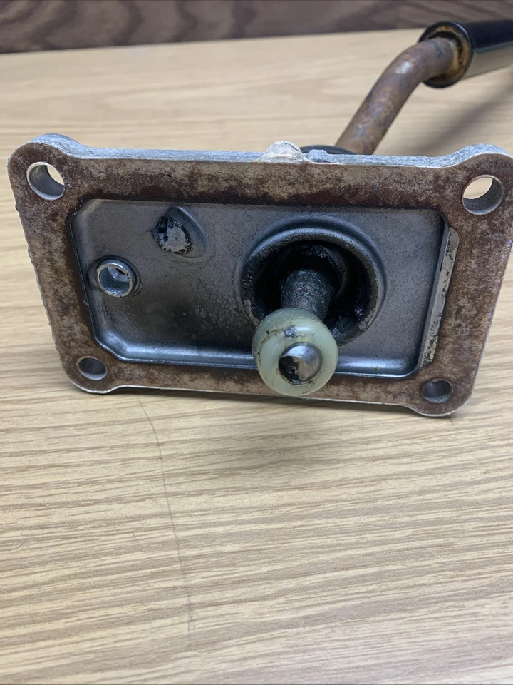 Toyota Tacoma 4runner W59 Transmission Shifter 1996-04 4x4 5 Speed 2.7 Manual - Image 4 of 4